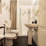 Apartament Madama Cristina 18 *