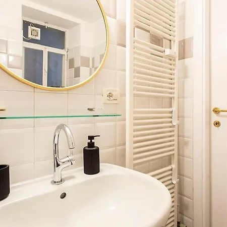 Apartment Madama Cristina 18