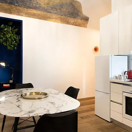 Madama Cristina 18 Apartment *